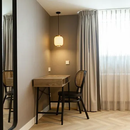 Bizstay Maurits Apartment